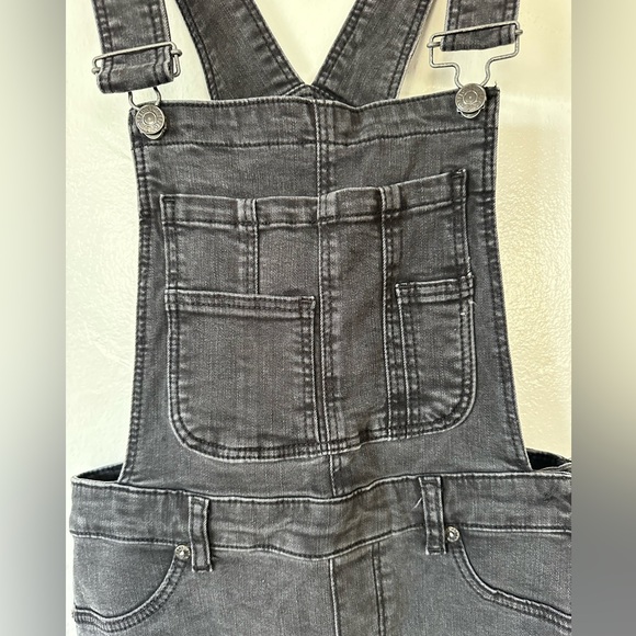 Free People Overalls. Size 25R. - Picture 2 of 10